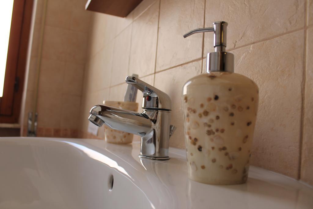 B&B Williwaw Quartu SantʼElena Εξωτερικό φωτογραφία